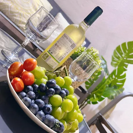 Apartment Big Puerto Rico Streetfront With Private Saltwater Jacuzzi Pool, Bbq, Kitchen & 3 Terraces Near Shopping Center Puerto Rico (Gran Canaria)