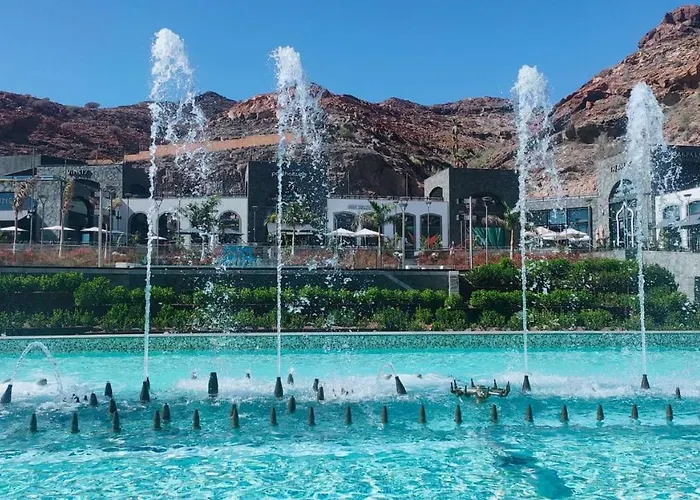 Big Puerto Rico Streetfront With Private Saltwater Pool, Kitchen, 3 Terraces& Private Parking , Near Shopping Center Lejlighed Puerto Rico (Gran Canaria)