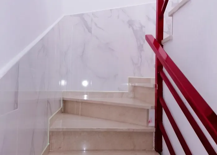 Big Puerto Rico Streetfront With Private Saltwater Pool, Kitchen, 3 Terraces& Private Parking , Near Shopping Center Puerto Rico (Gran Canaria)