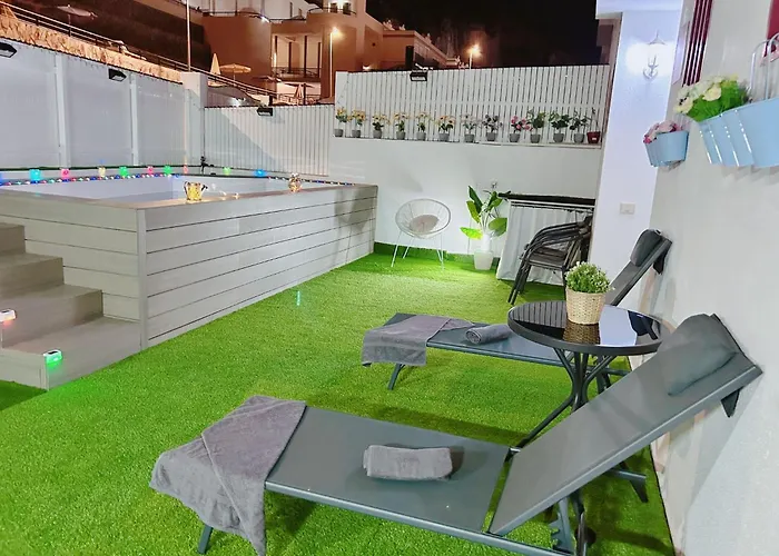 Lejlighed Big Puerto Rico Streetfront With Private Saltwater Pool, Kitchen, 3 Terraces& Private Parking , Near Shopping Center