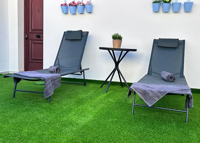 Big Puerto Rico Streetfront With Private Saltwater Pool, Kitchen, 3 Terraces& Private Parking , Near Shopping Center Puerto Rico (Gran Canaria)