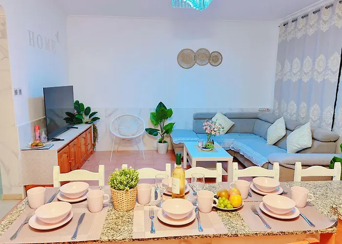 Big Puerto Rico Streetfront With Private Saltwater Pool, Kitchen, 3 Terraces& Private Parking , Near Shopping Center