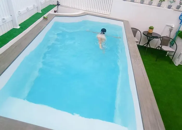 Big Puerto Rico Streetfront With Private Saltwater Pool, Kitchen, 3 Terraces& Private Parking , Near Shopping Center * Puerto Rico (Gran Canaria)