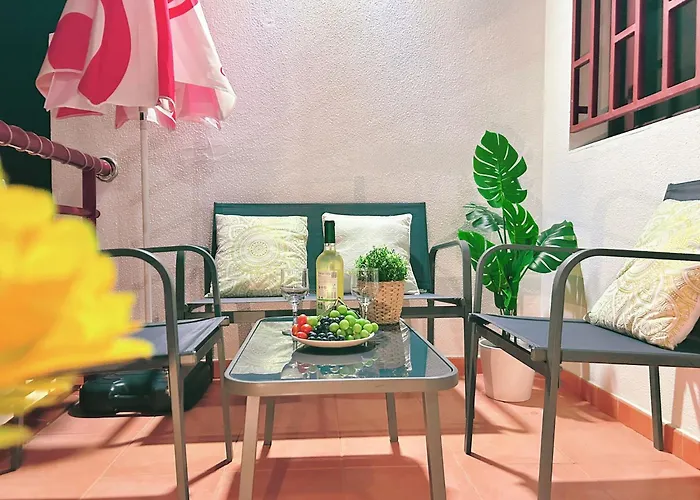 Big Puerto Rico Streetfront With Private Saltwater Pool, Kitchen, 3 Terraces& Private Parking , Near Shopping Center